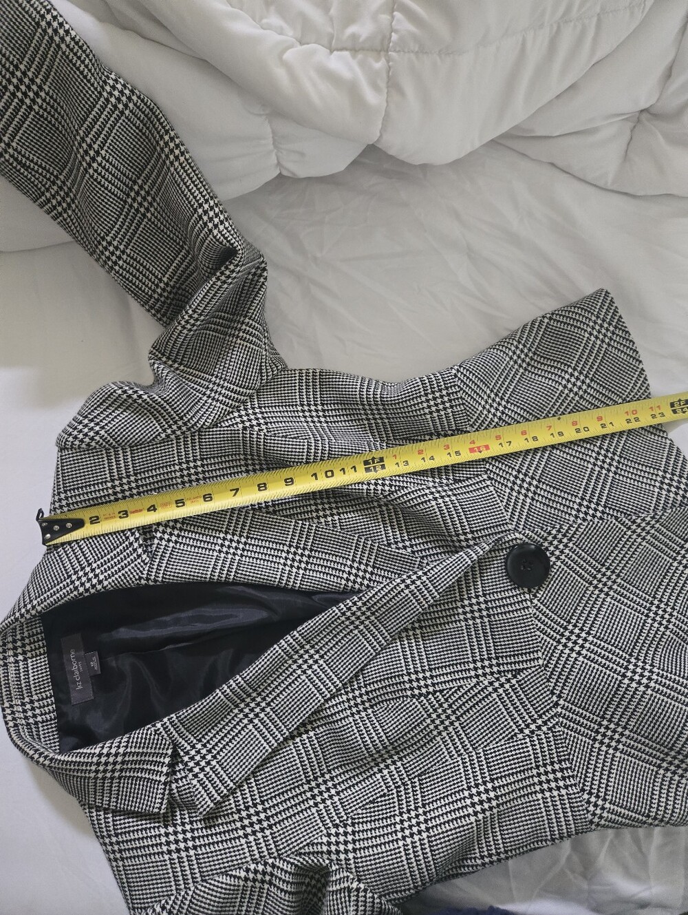 Liz Claiborne Women's Glenplaid Blazer - Picture 7 of 10